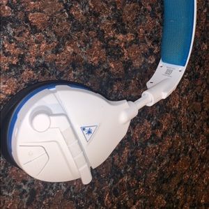 Wireless gaming headphones!